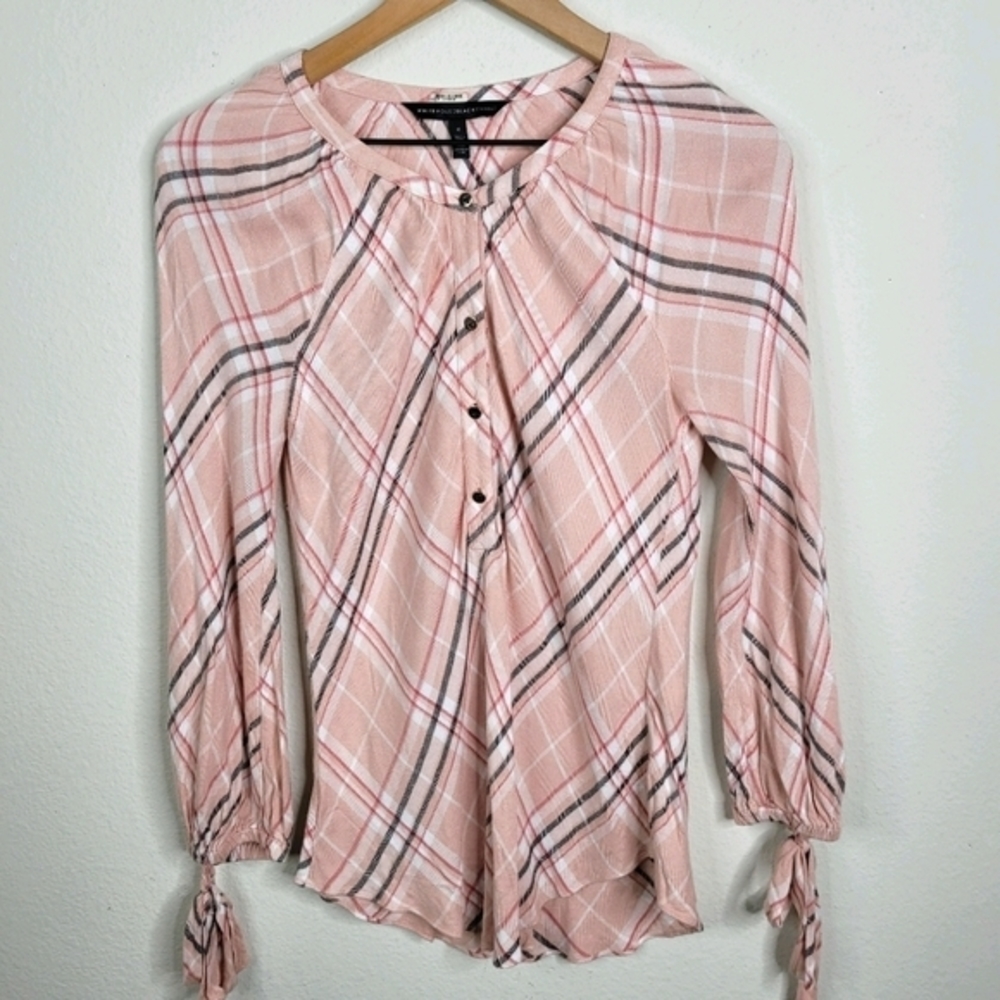 White House Black Market Flannel Shirt Siz…